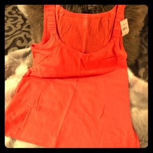 Salmon colored tank top